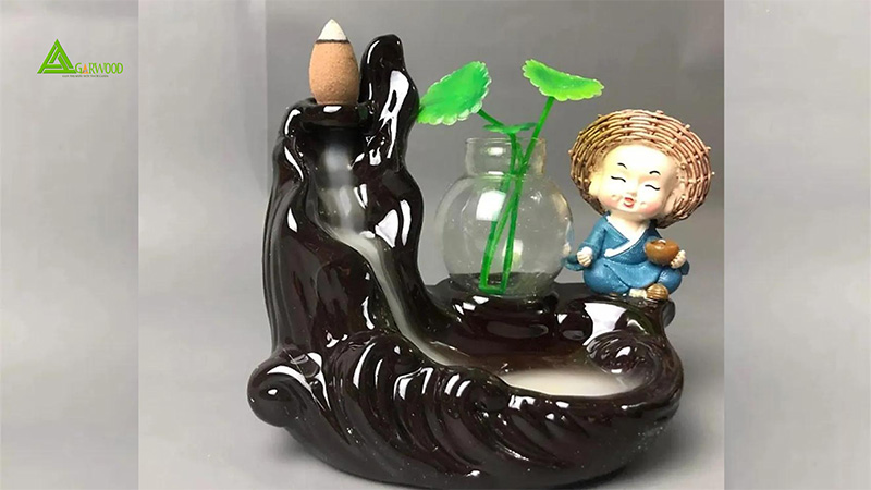 Thác khói trầm hương