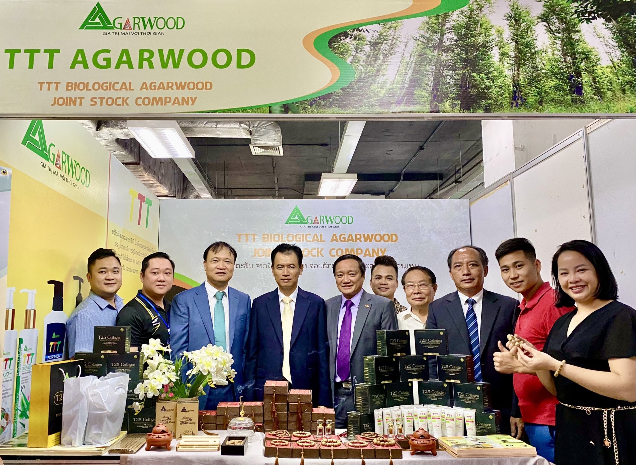 MANG TRẦM HƯƠNG TTT ĐẾN XỨ SỞ HOA CHAMPA